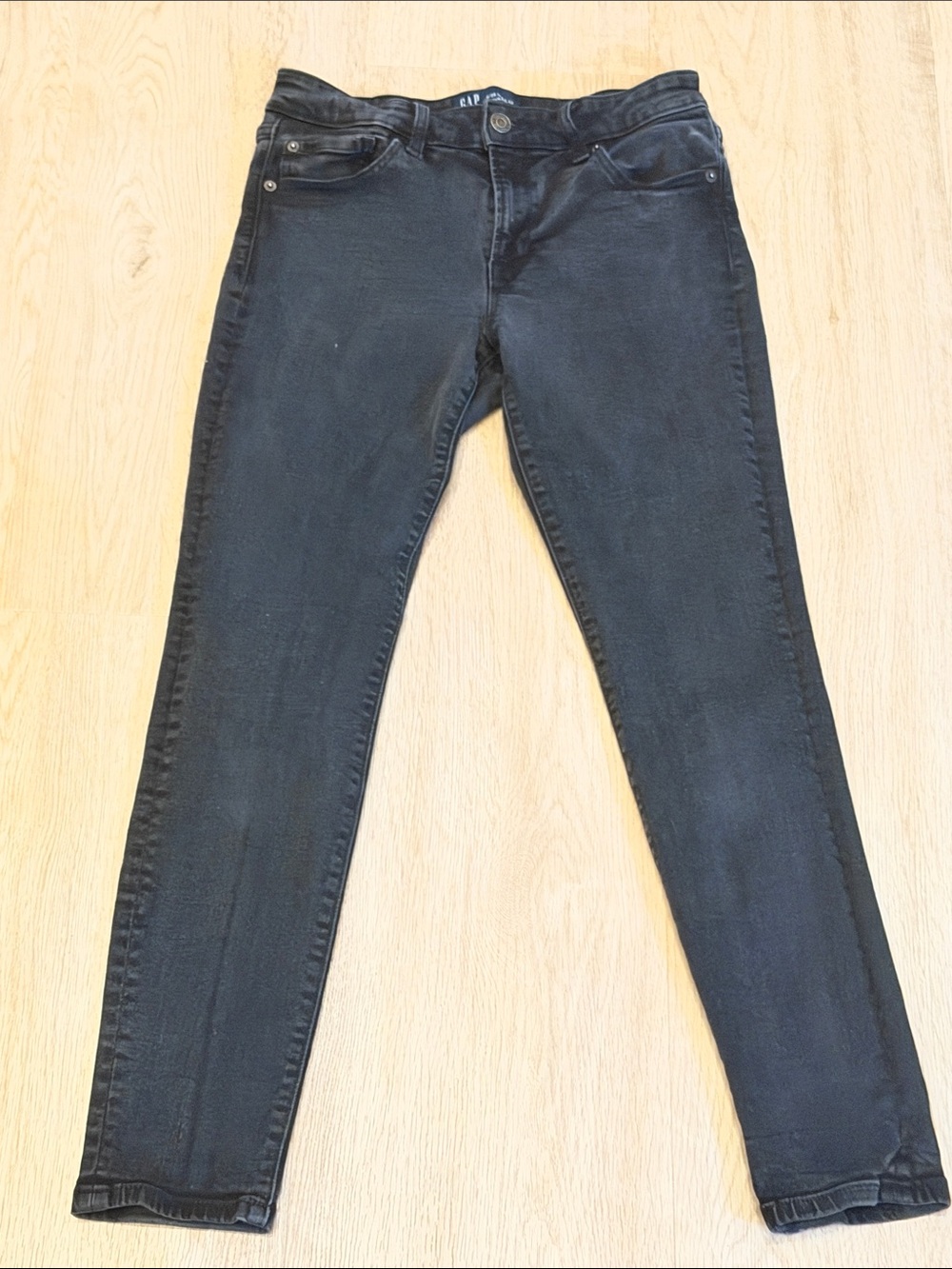GAP Women's Black Skinny Jeans - Dark Wash Stretch
